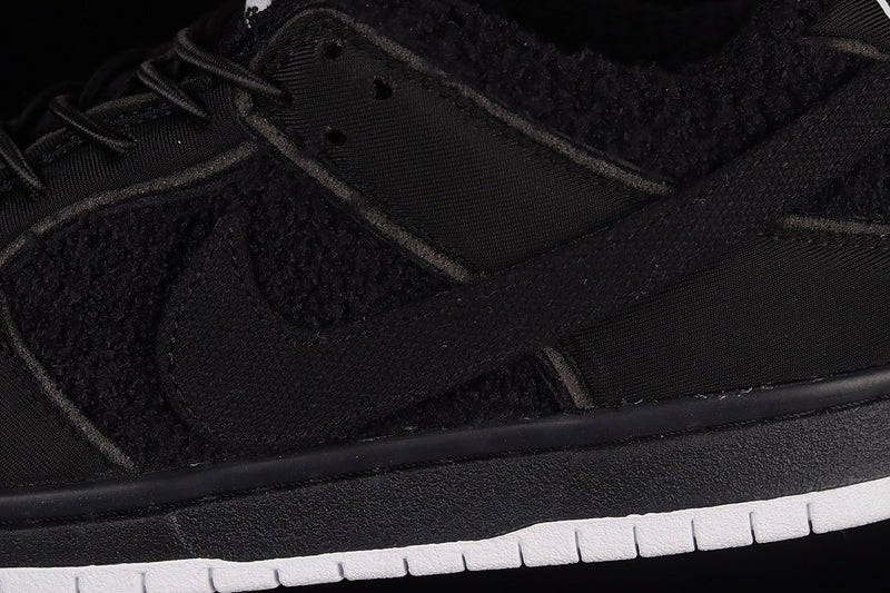 Dunk “Gnarhunters”