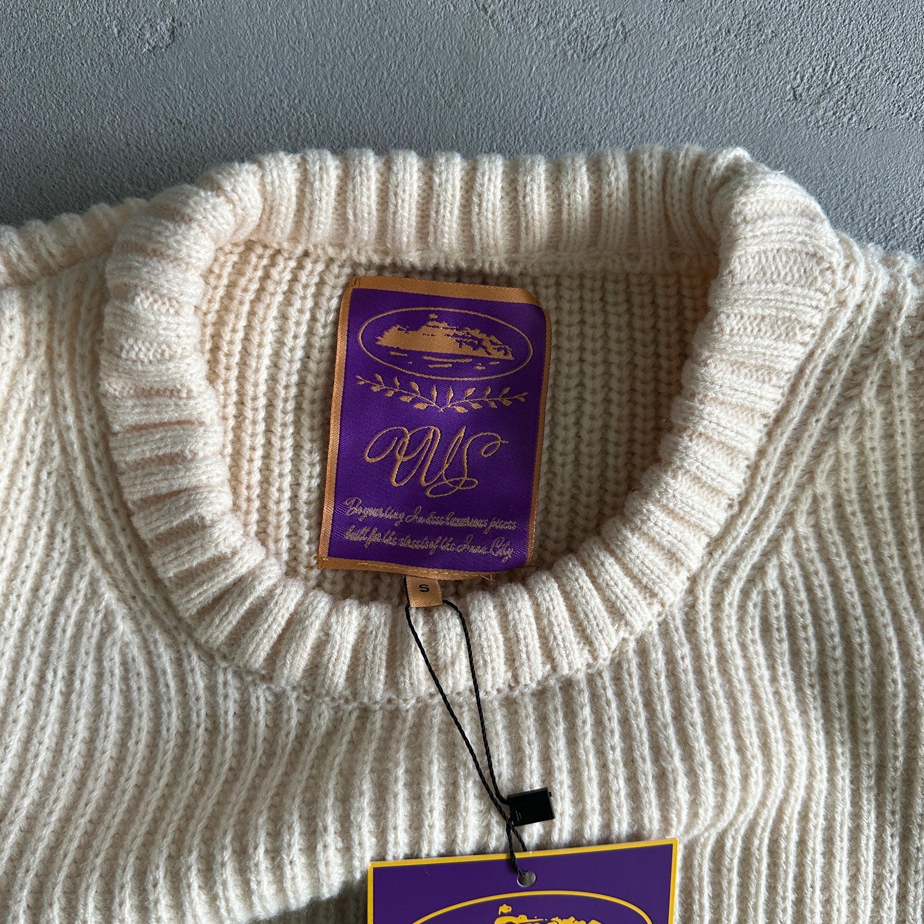 Sueter Corteiz “St Knit” ( Branca )