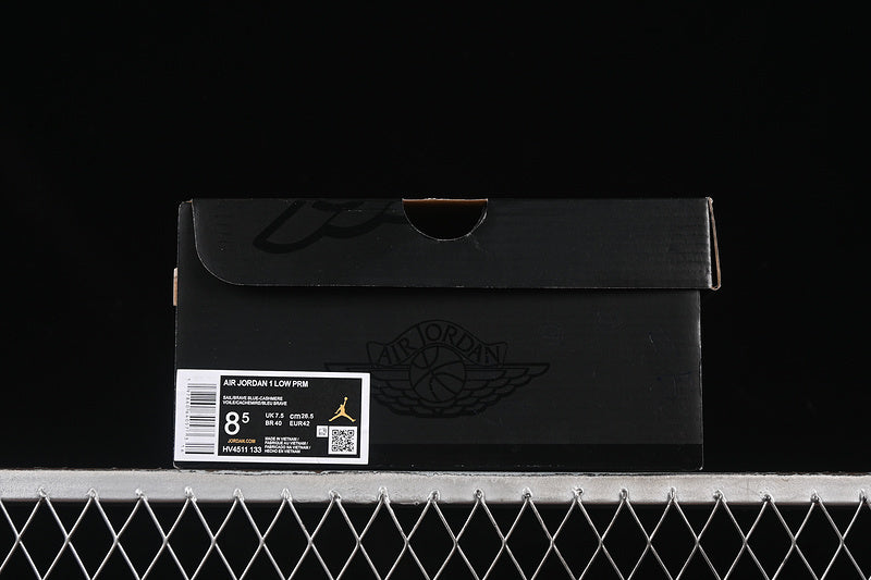 Air Jordan 1 Low “Premium Lace Toggle”