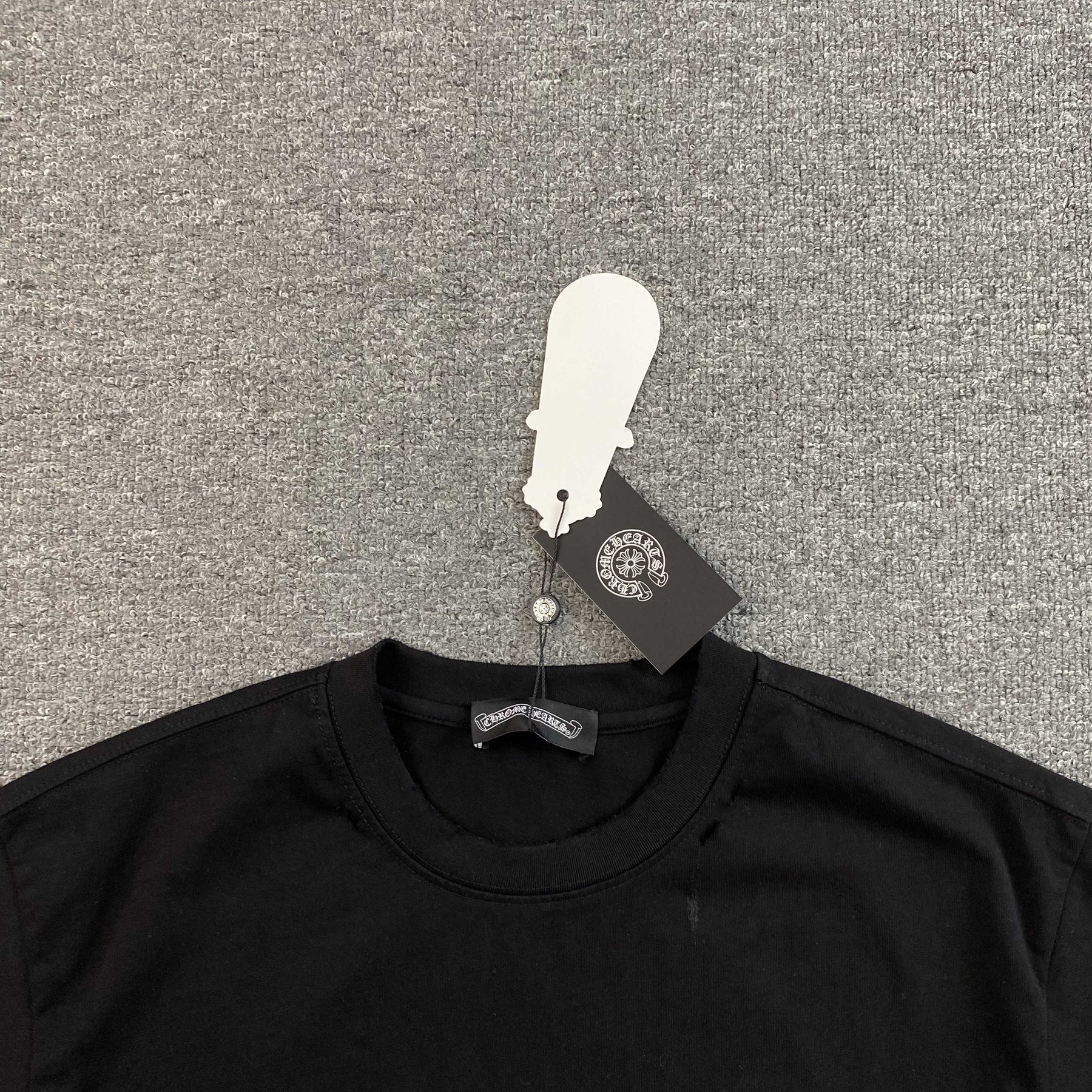 Camisa Chrome Hearts “Blue Denim Horseshoe Cross Patch” ( Preta )
