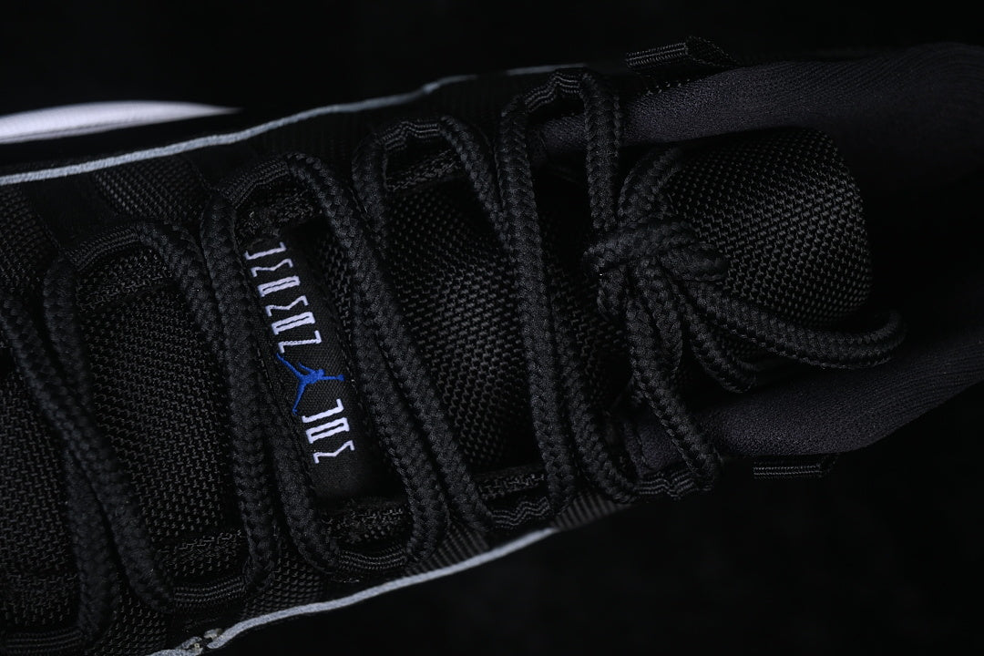 Air Jordan 11 “Space Jam”