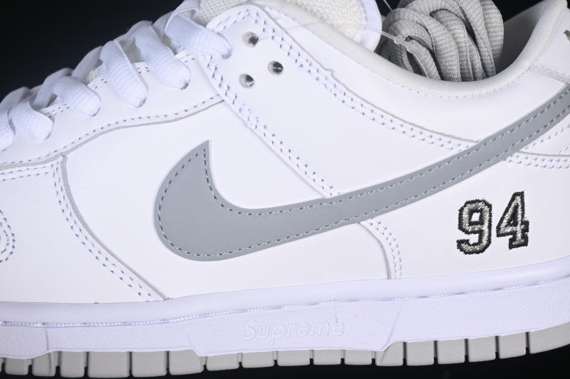 Dunk x Supreme “White Metallic Silver”