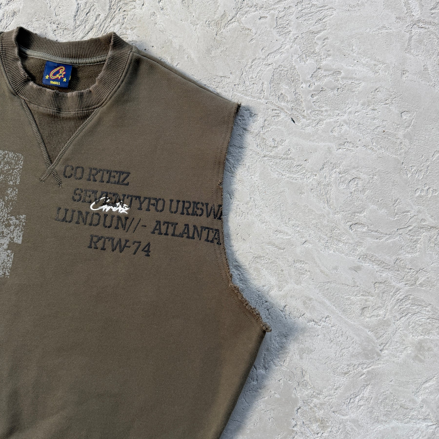 Conjunto Corteiz “74 & Cor Urban”