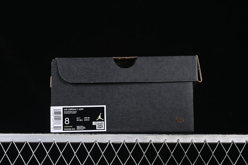 Air Jordan 1 Low “Black white”