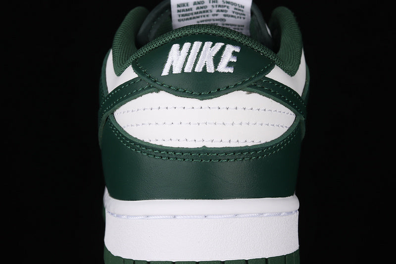 Dunk “Michigan State”