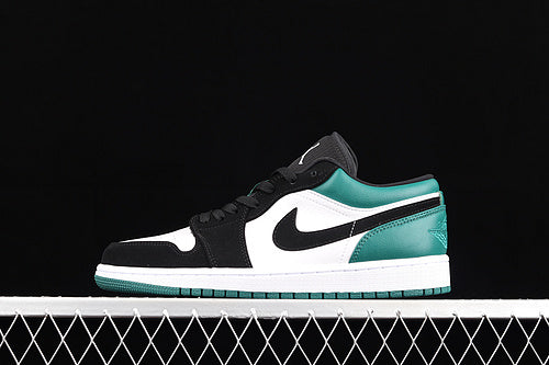 Air Jordan 1 Low “Mystic Green”