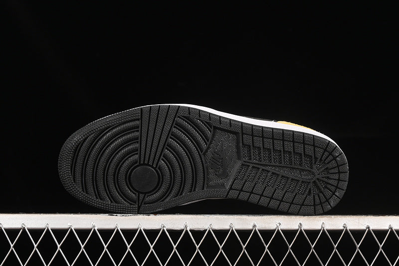 Jordan 1 high Mid se flight club