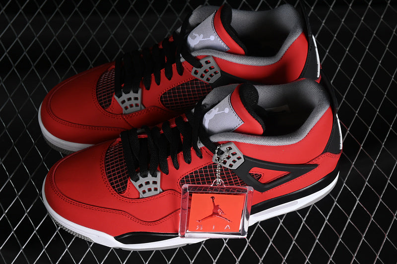 Air jordan 4 “Toro Bravo”