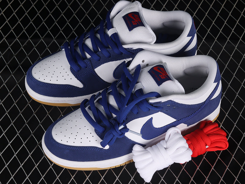 Dunk “Los Angeles Doogers”