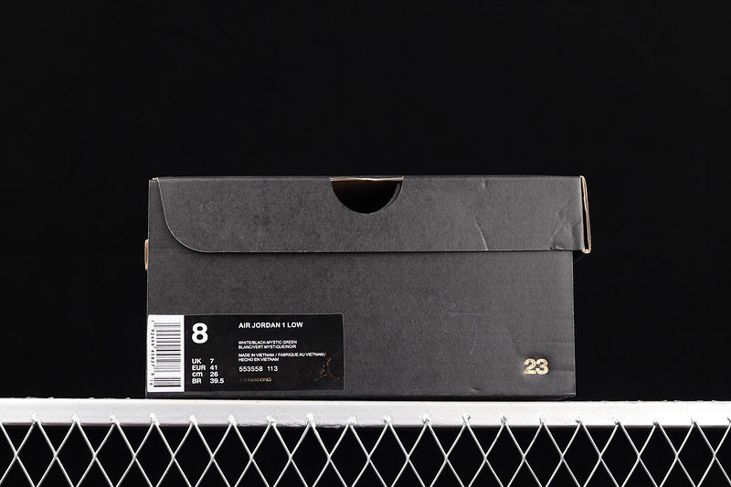 Air Jordan 1 Low “Mystic Green”