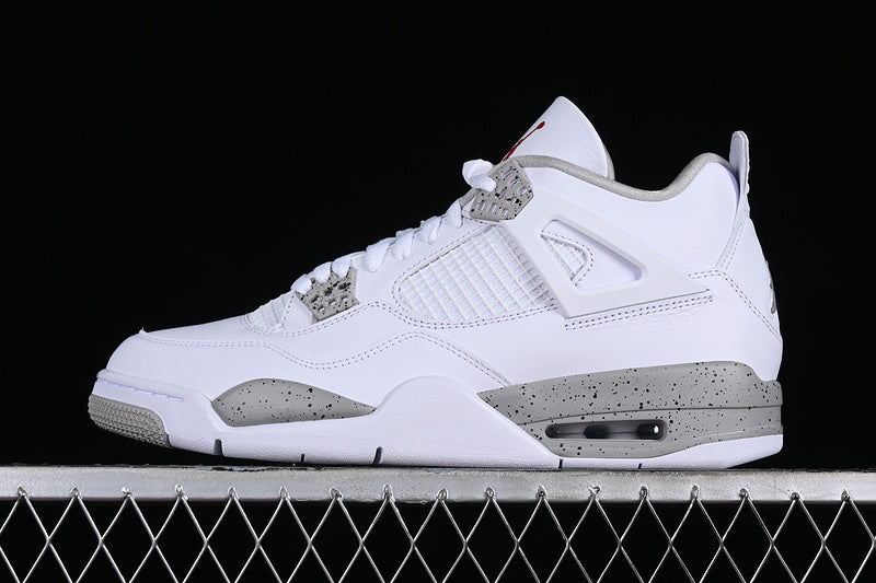 Air jordan 4 “White Oreo”