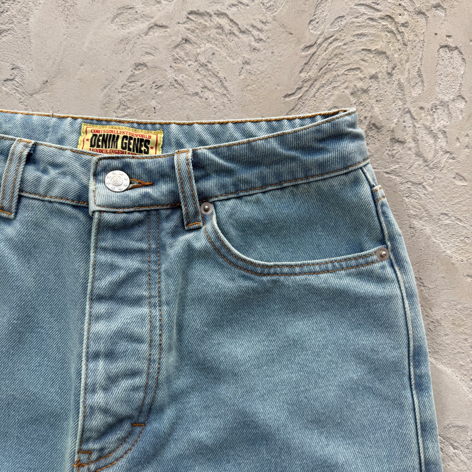 Calça Corteiz “Dual Stripe Baggy” ( Branca )