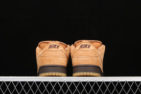 Dunk “Wheat Mocha”