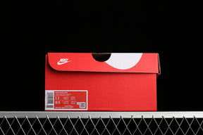 Dunk “Laser Orange”