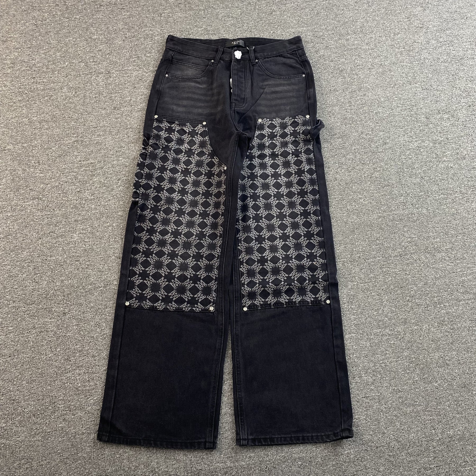 Calça Amiri “Quad Studded” ( Preta )