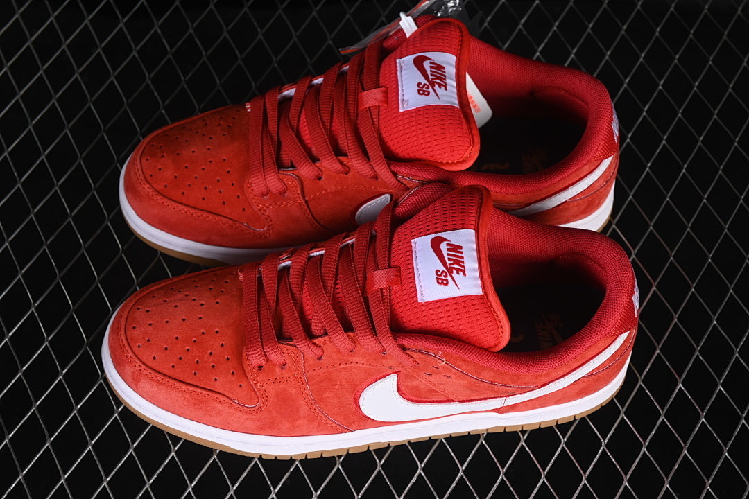 Dunk “Ishod Wair University Red”