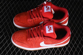 Dunk “Ishod Wair University Red”