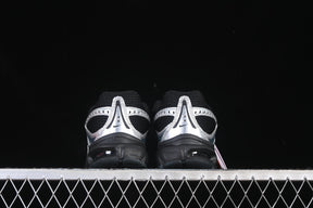 Air Max Moto 2K “Black Metallic Silver”