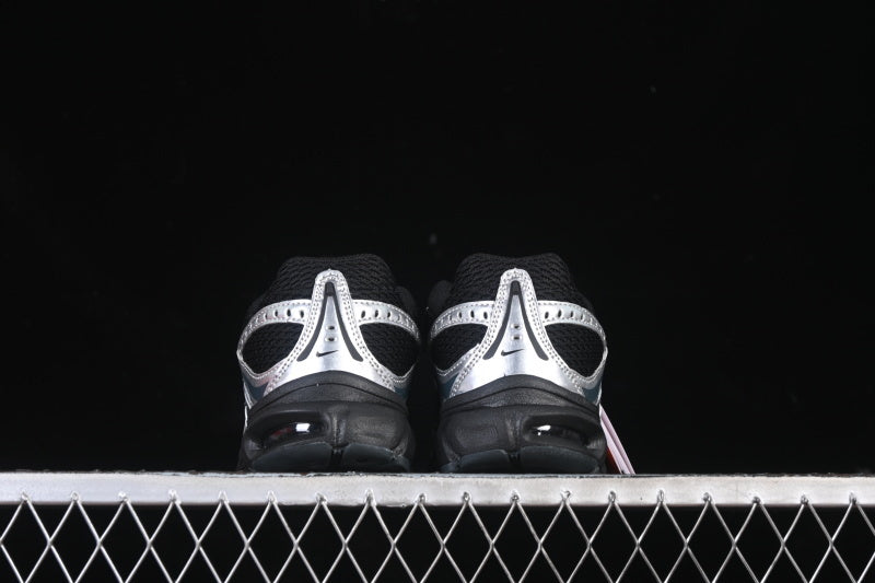Air Max Moto 2K “Black Metallic Silver”
