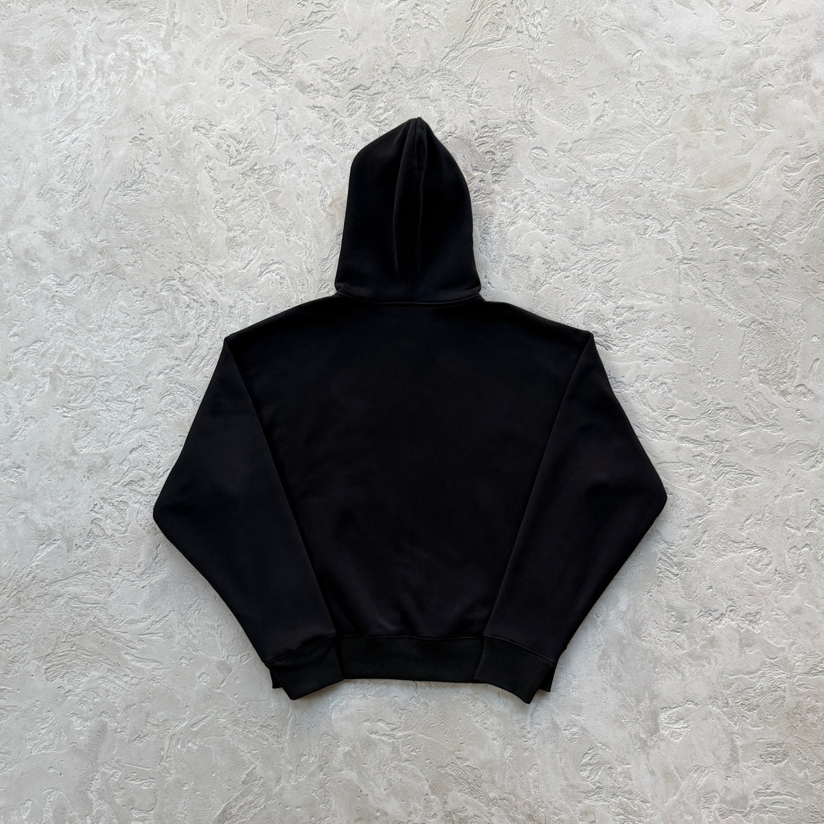 Conjunto Corteiz “Lion Varsity Open Hem Zip”