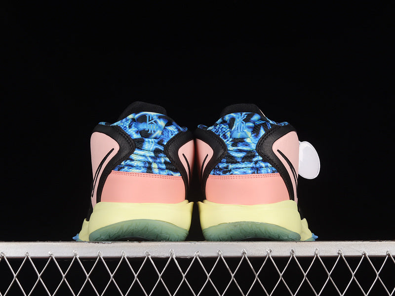 Nike Kyrie EP “Valentine's Day”