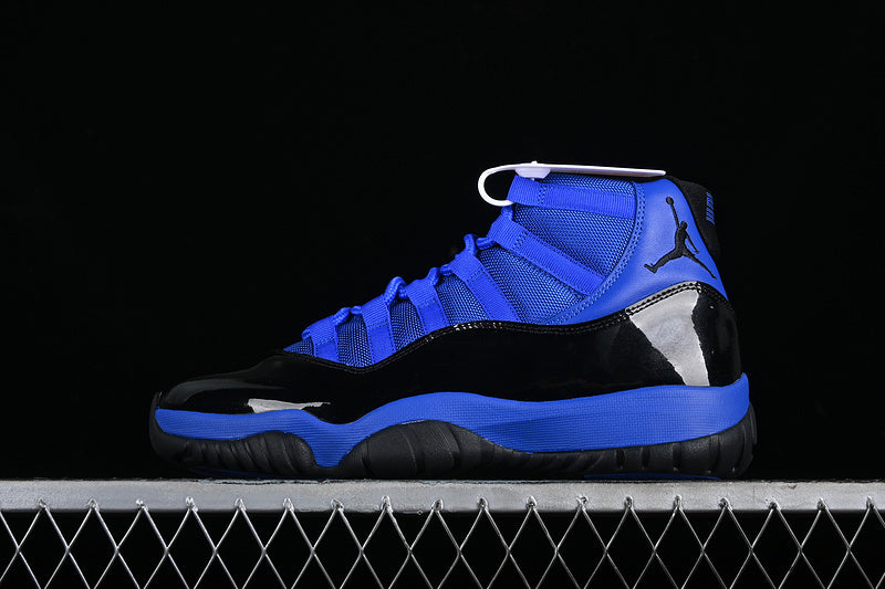 Air Jordan 11 ”Black Legend Blue”