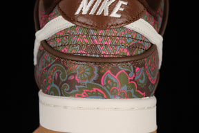 Dunk “PRM Paisley Brown”