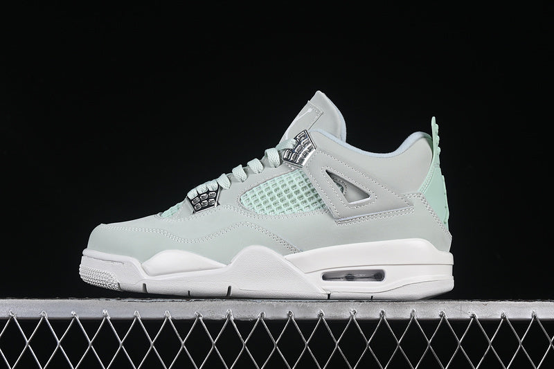 Jordan 4 “Abundance Seafoam”