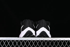 Air Zoom Pegasus 38 “White Black”
