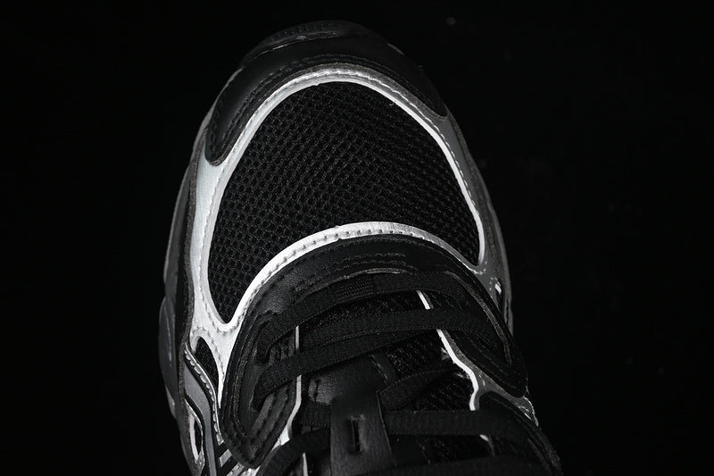 Asics Gel Nyc “Black Graphite Grey”