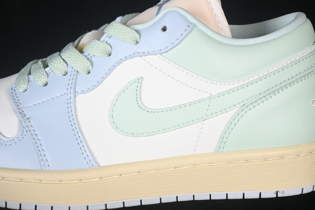Air Jordan 1 Low "Sail Jade Aura”