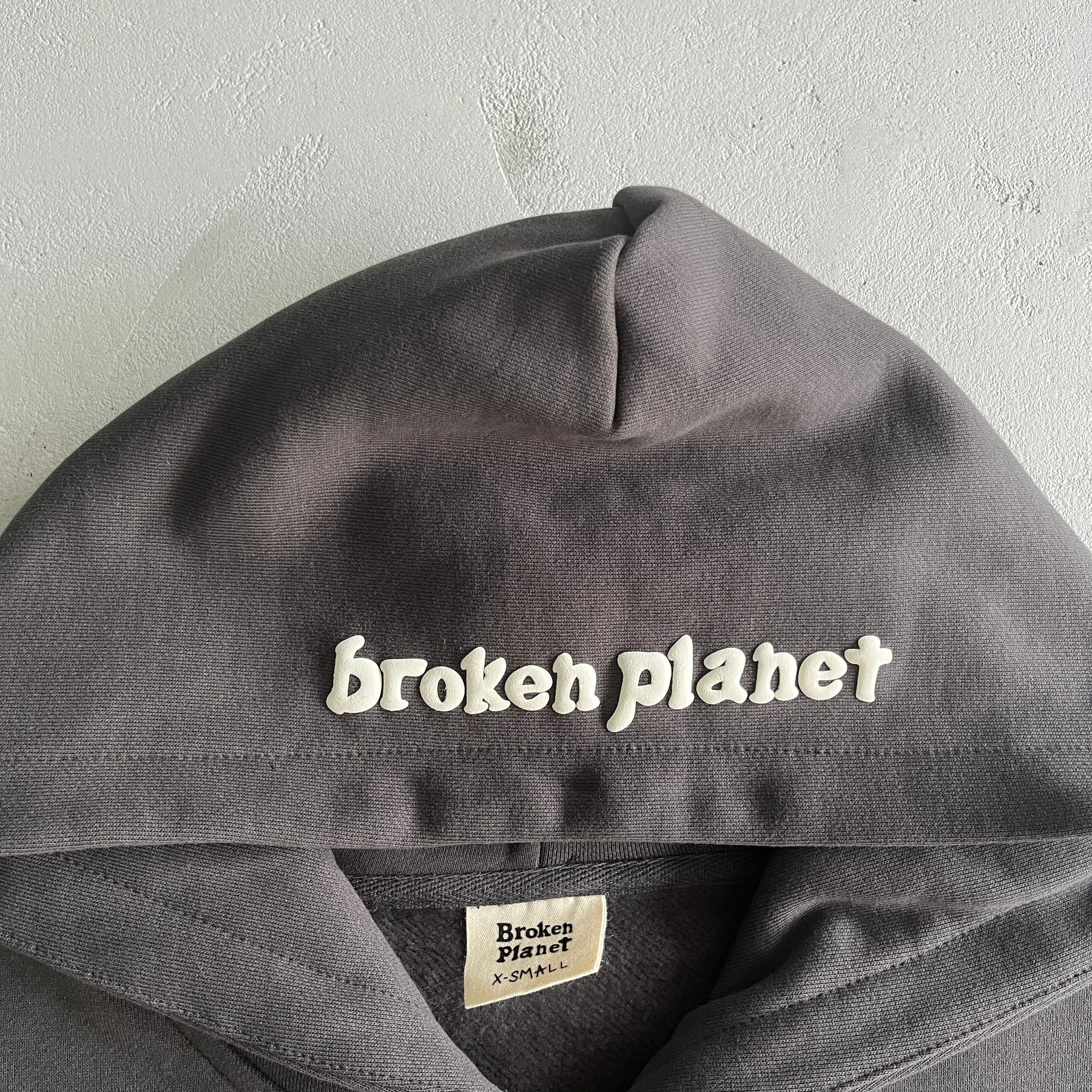 Moletom Broken Planet “Far Side of The Moon”