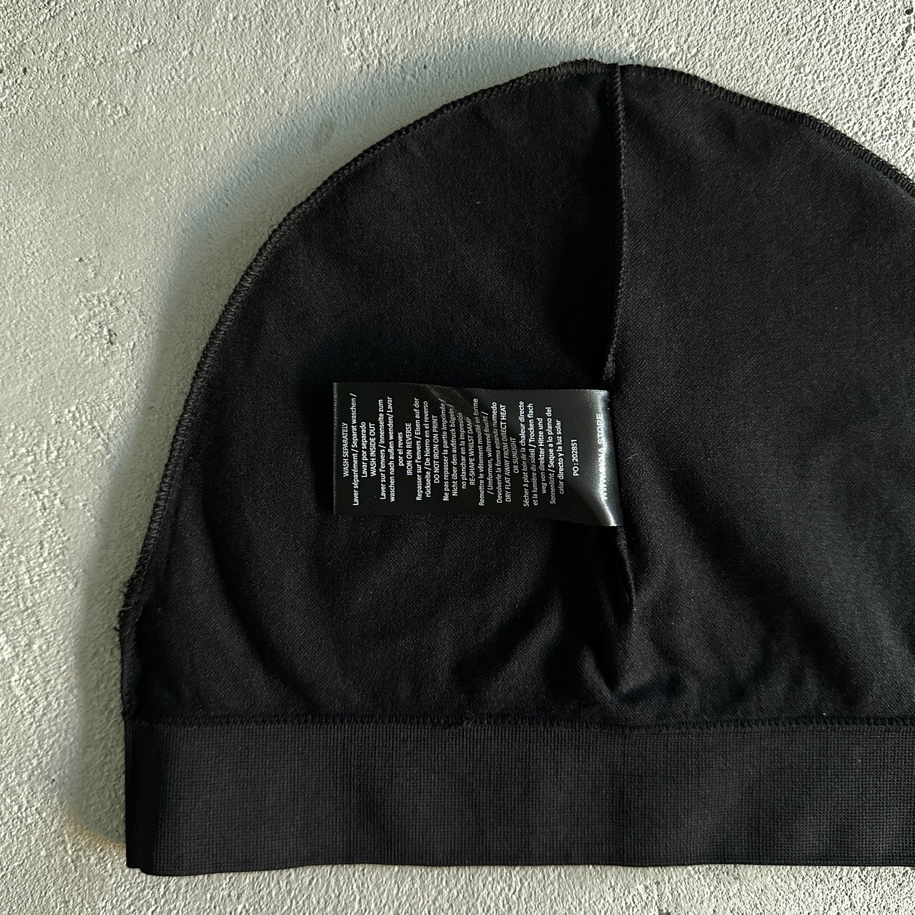 Touca Syna World “Seamless” ( Preta )