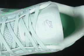 Nike Vomero “Cucumber Calm”