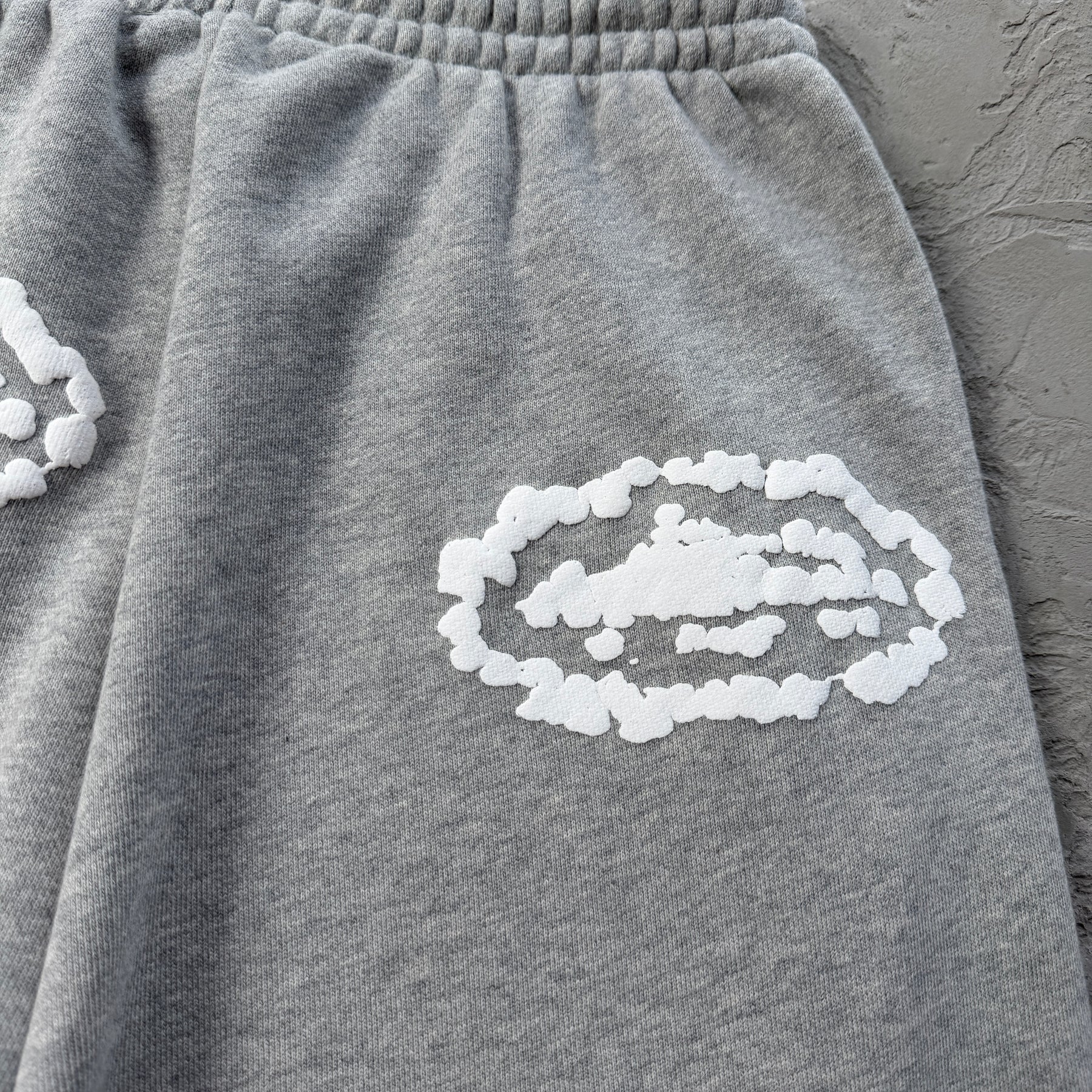 Conjunto Corteiz x Denim Tears ( Cinza )