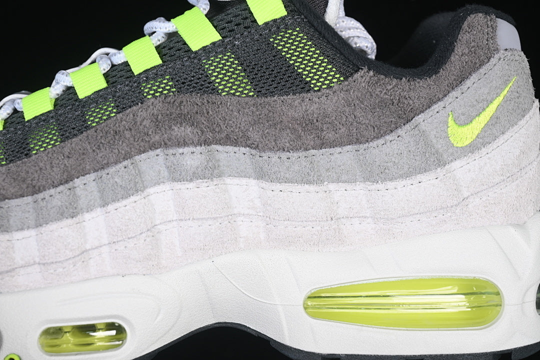 Air max 95 “Gradient Neon”
