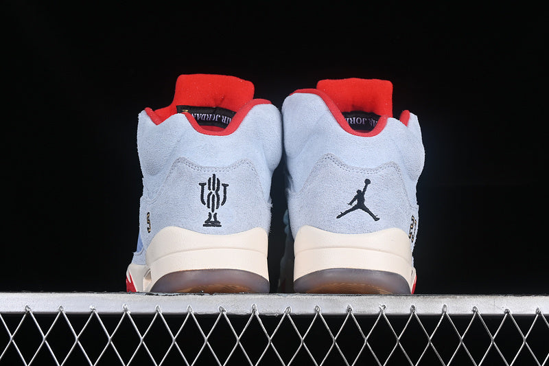 Air Jordan 5 “Trophy Room”