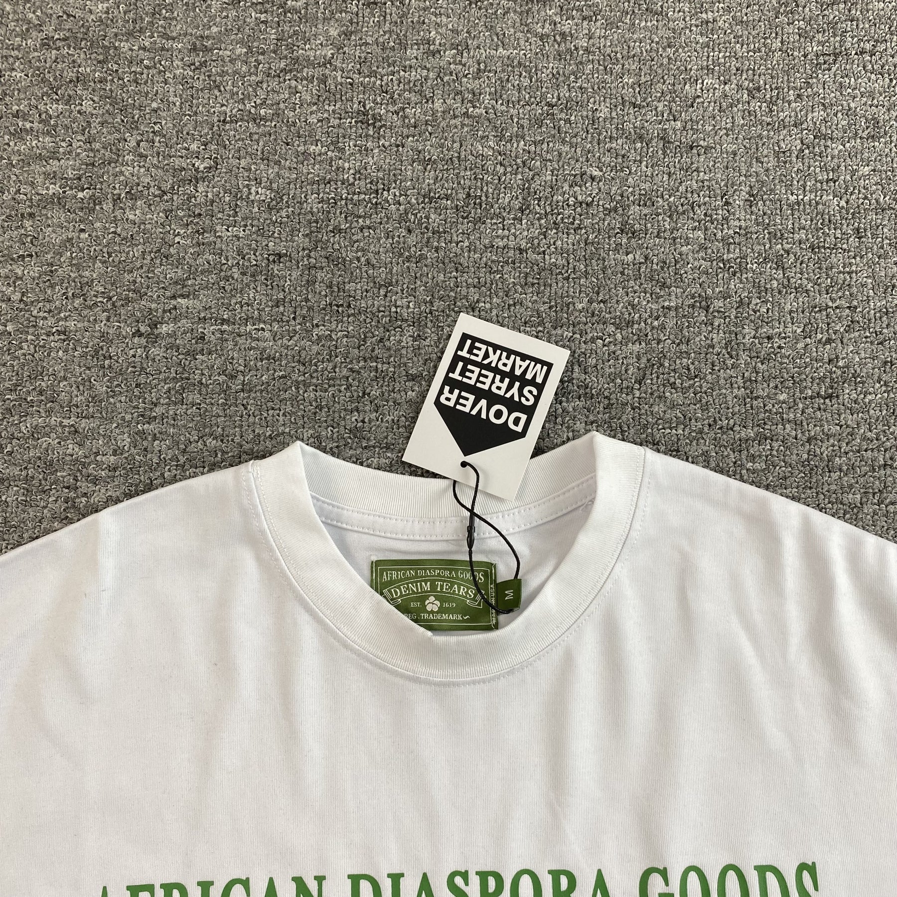 Camisa Denim Tears “African Diaspora Goods” ( Branca )
