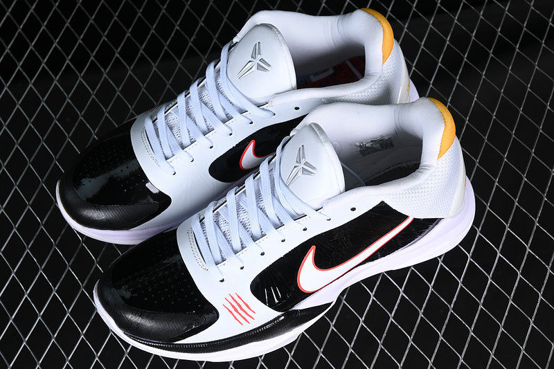Nike Kobe 5 “Chaos White”