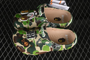 BAPE X Crocs ( Verde )