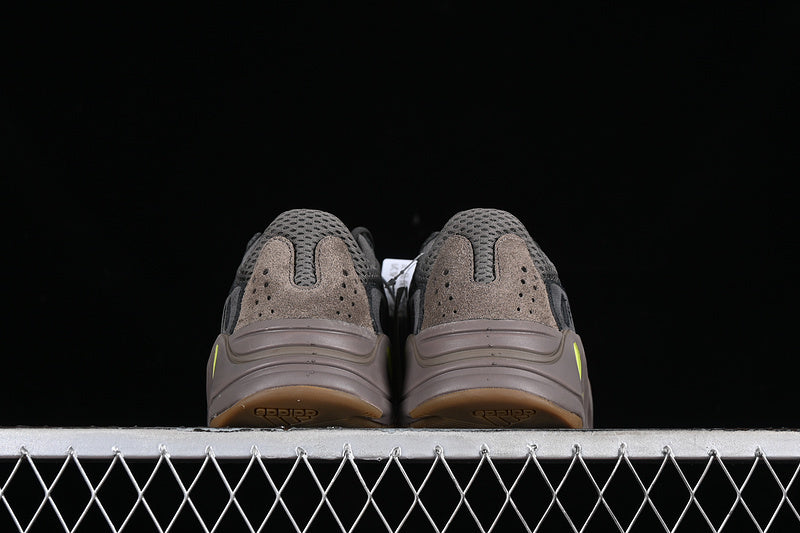 Yeezy Boost 700 “Mauve”