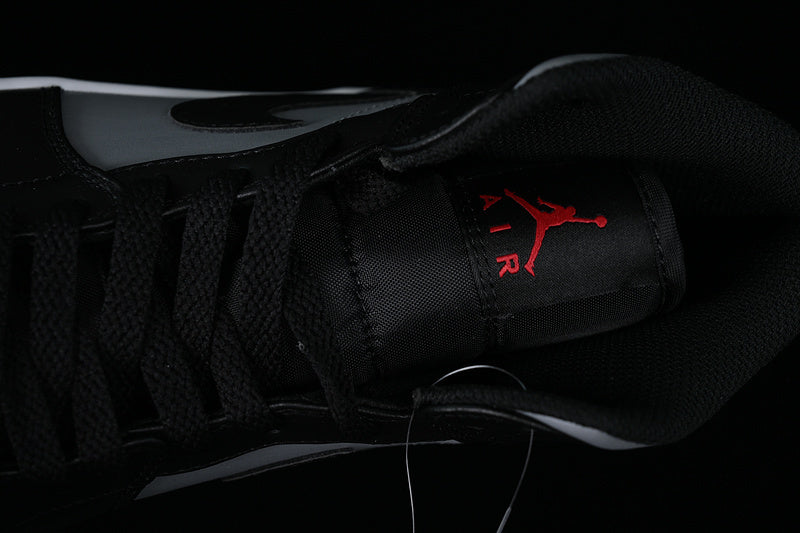 Air Jordan 1 High “Shadow Red”