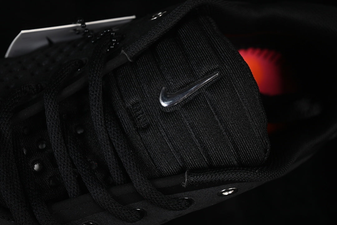 Nike mind 002 “Nike Crimson”