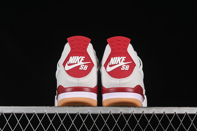 Air jordan 4 “Varsity Red”