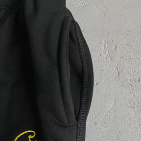 Conjunto Corteiz “Alcatraz Basic Crewneck”