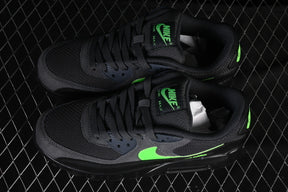Air max 90 “Black Green Black”