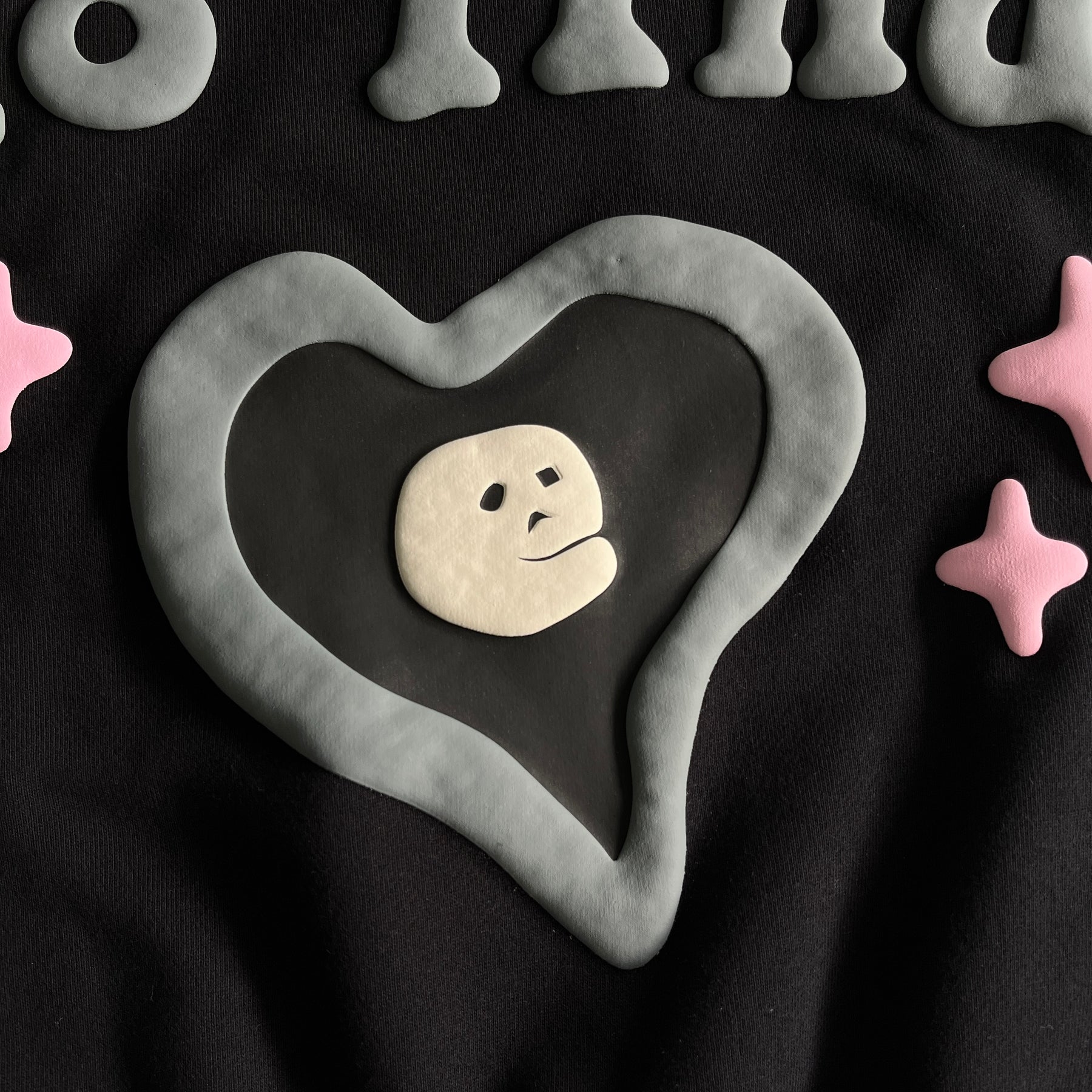 Moletom Broken Planet “True Love”