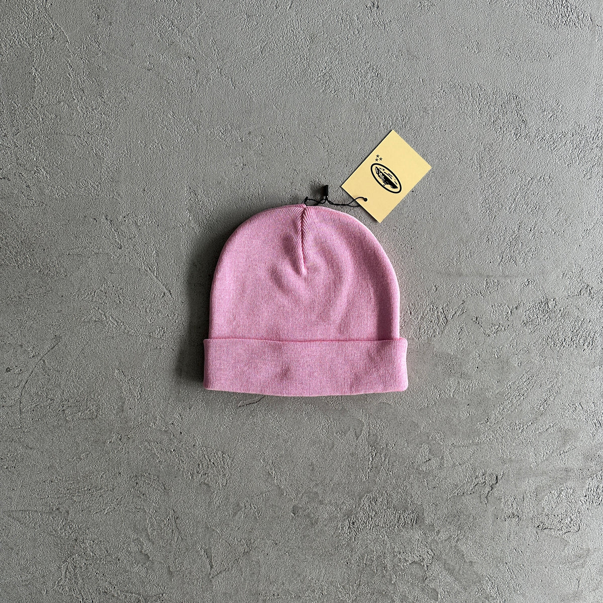 Touca Corteiz “Demon Embroidered Beanie” ( Rosa )