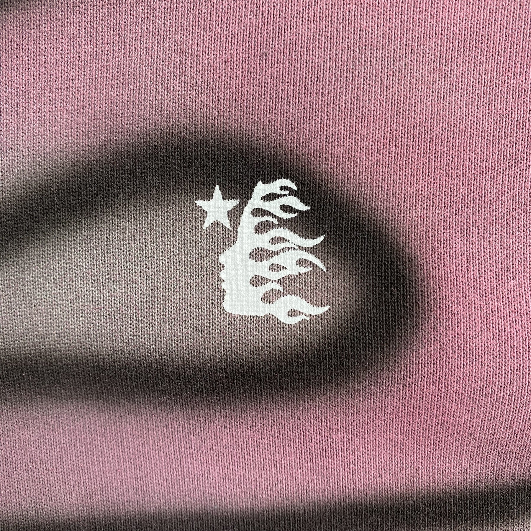 Moletom Hellstar “Airbrush” ( Rosa )