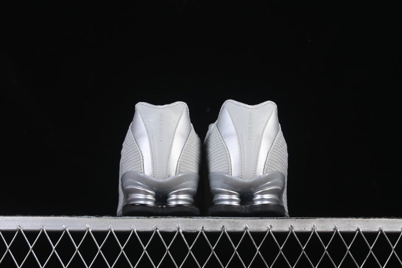 Nike Shox Z “Metallic Silver”